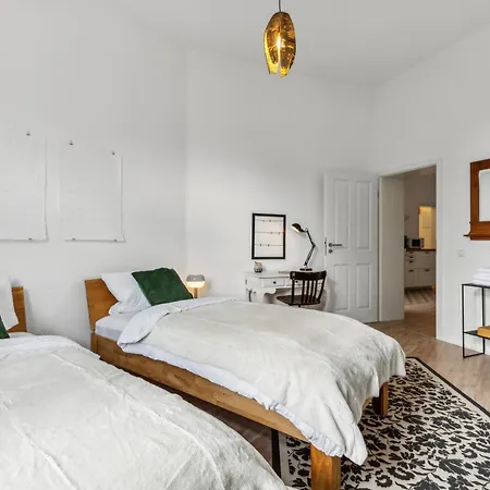 Level22 ! Grosszuegiger Altbau, Tolles Design Mit Kamin - Zentral In Bahnhofsnaehe *