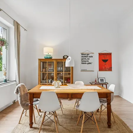 Level22 ! Grosszuegiger Altbau, Tolles Design Mit Kamin - Zentral In Bahnhofsnaehe *