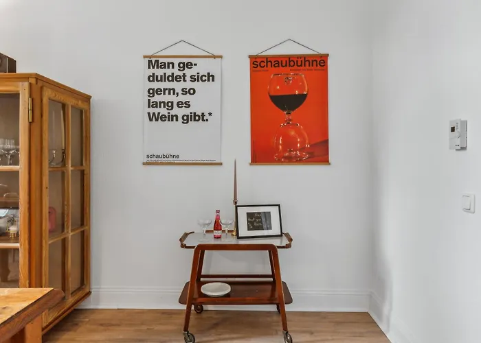 Level22 ! Grosszuegiger Altbau, Tolles Design Mit Kamin - Zentral In Bahnhofsnaehe