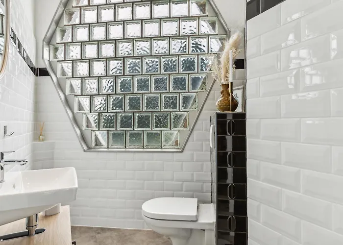 Level22 ! Grosszuegiger Altbau, Tolles Design Mit Kamin - Zentral In Bahnhofsnaehe Апартаменты *