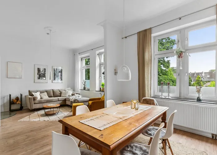 Level22 ! Grosszuegiger Altbau, Tolles Design Mit Kamin - Zentral In Bahnhofsnaehe Apartamento