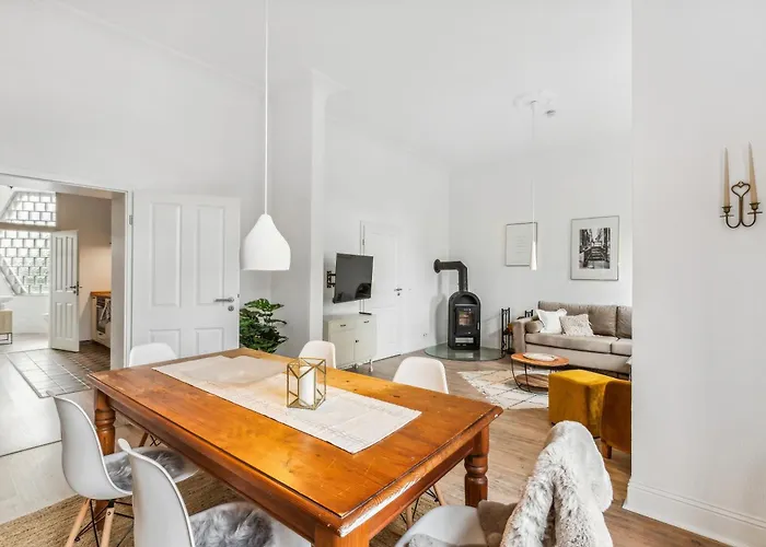 Apartamento Level22 ! Grosszuegiger Altbau, Tolles Design Mit Kamin - Zentral In Bahnhofsnaehe Leverkusen